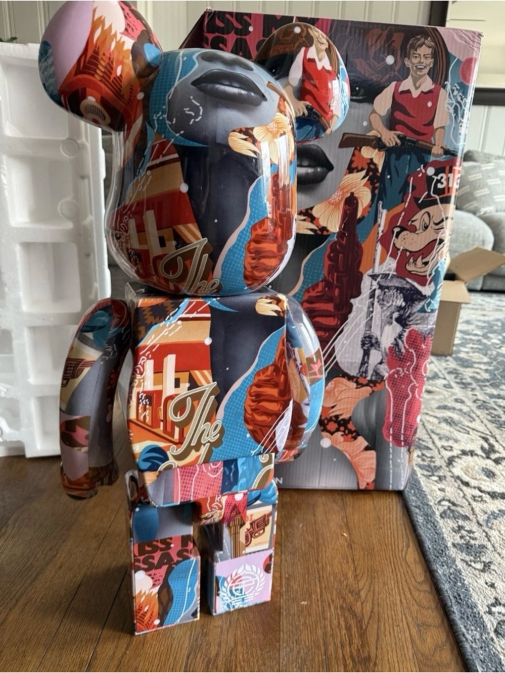 Bearbrick Tristan Eaton 1000%